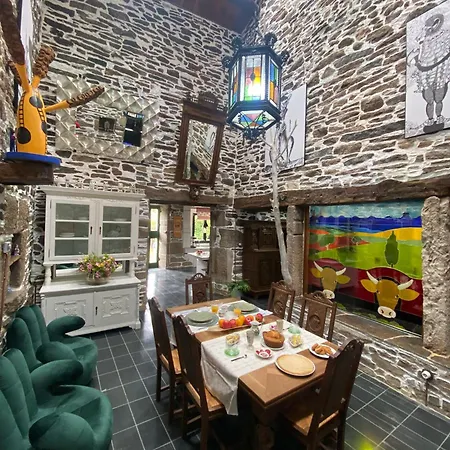בית כפרי O Forno De Catuxa & לוגו
